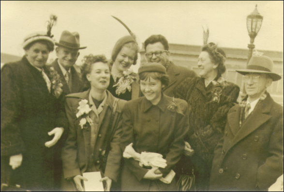 Wedding day with the family. My mother's mom: Astrid Nina (née Kingo) Rebekka Hagerup Smith Lappin (now there's a name!) and mom's step-dad Tommy, mom's sister Lorraine, my mom, her sister Jeannie, my dad and his parents Emma and Ferdinand.